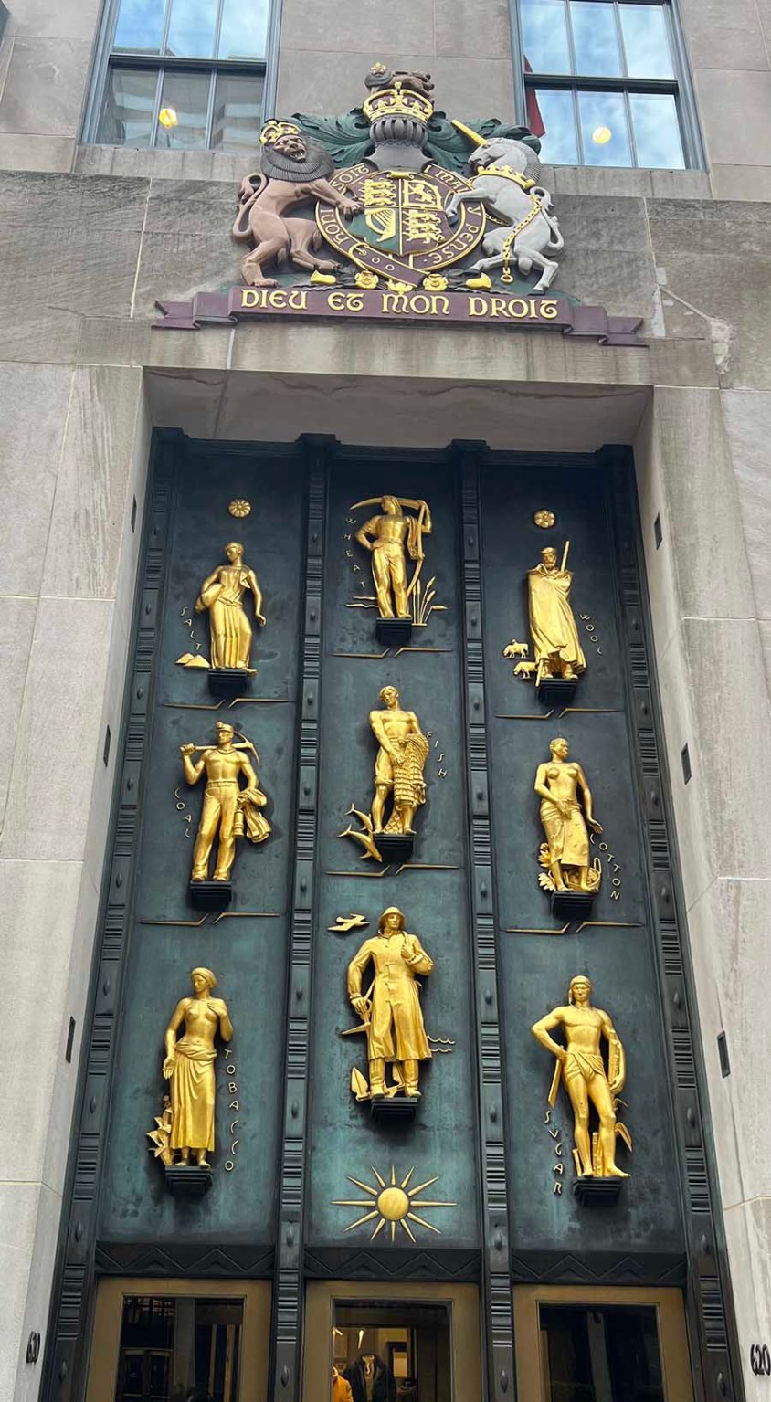 Mr. Rockefeller, how are you? / Sr. Rockefeller, ¿como estás? – Moving ...