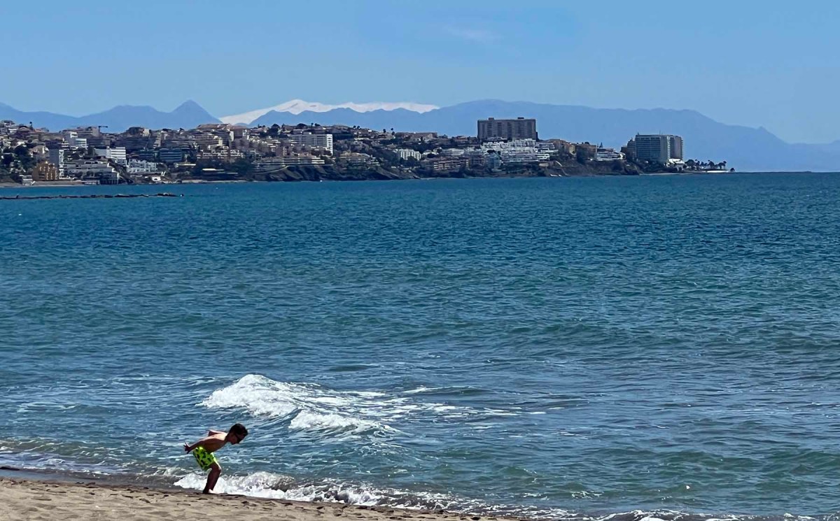 A brick house / Una casa de ladrillos