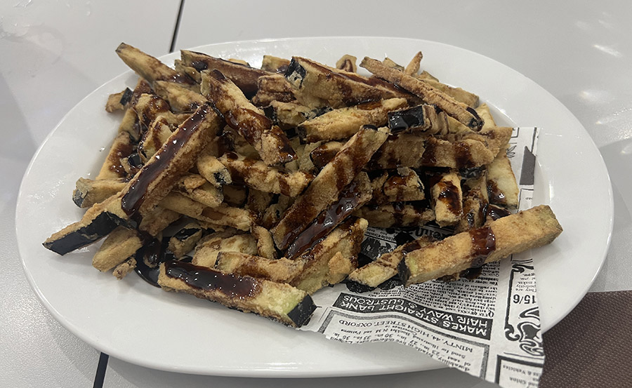 As slow as molasses / Tan lento como la melaza