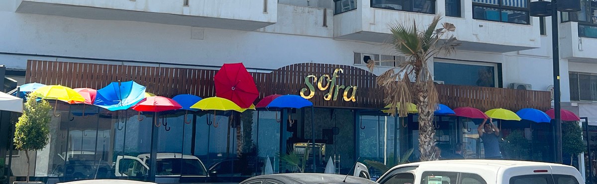 Blow ill wind, blow away / Sopla mal viento, sopla