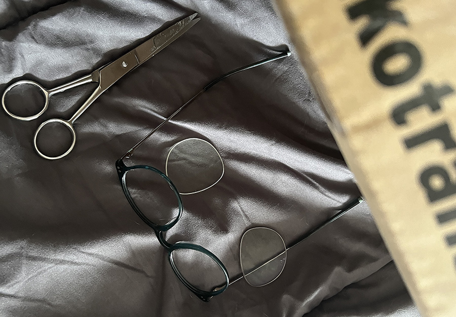 Stairs, tow trucks, and tweaks / Escaleras, gruas, y tuerce