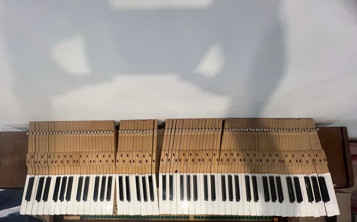 Handful of keys / Puñado de llaves