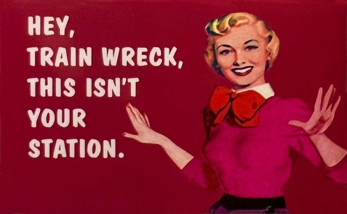 Wind chimes and delusions / Campanas de viento y delirios